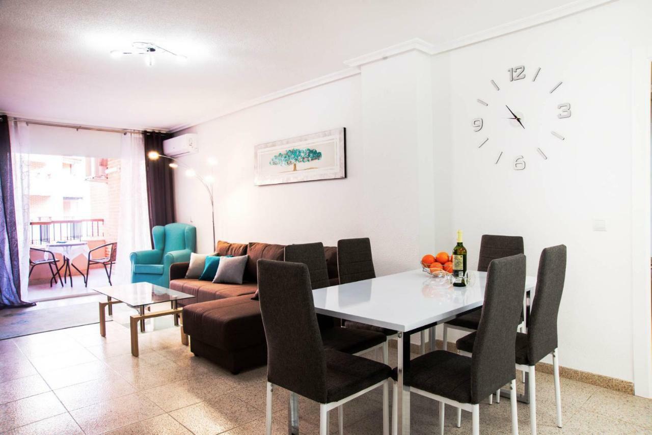Holiday Royal Suite Concordia Torrevieja Exterior photo